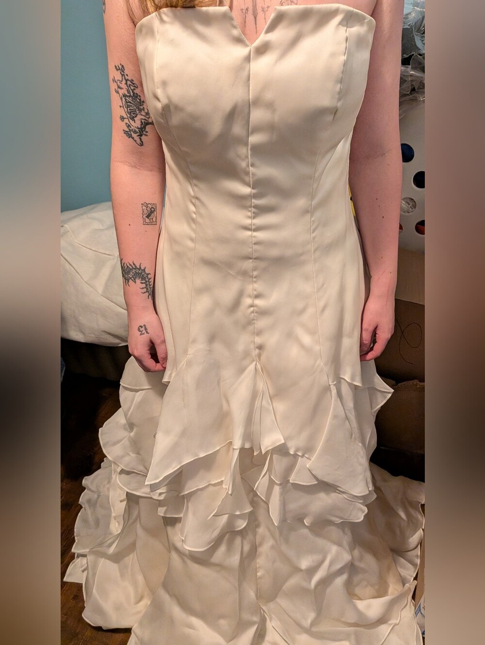 Ivory sz 10 wedding gown Jennifer Salmon - Picture 13 of 16